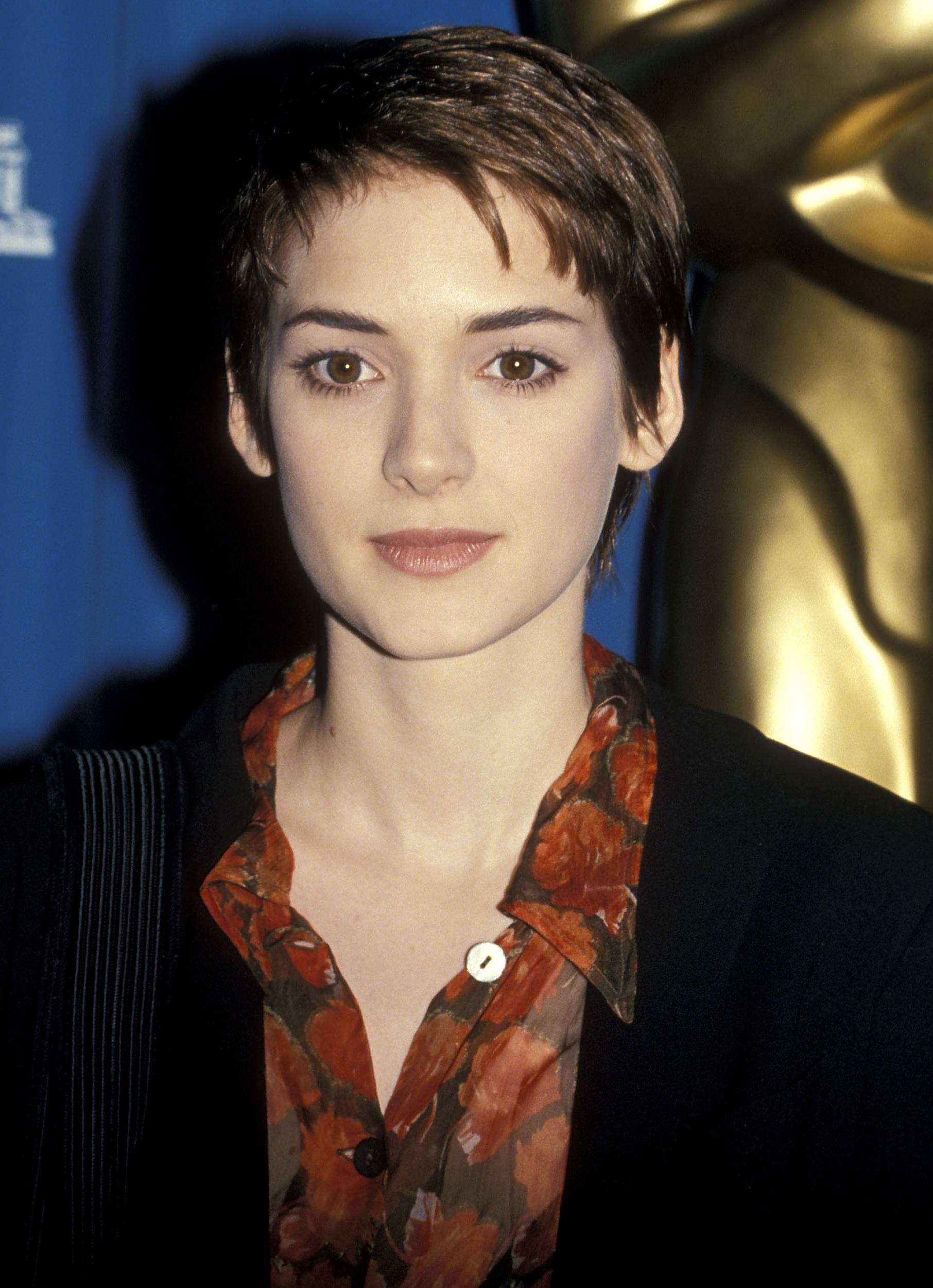 HQ_00004.jpg HQ_00004.jpg