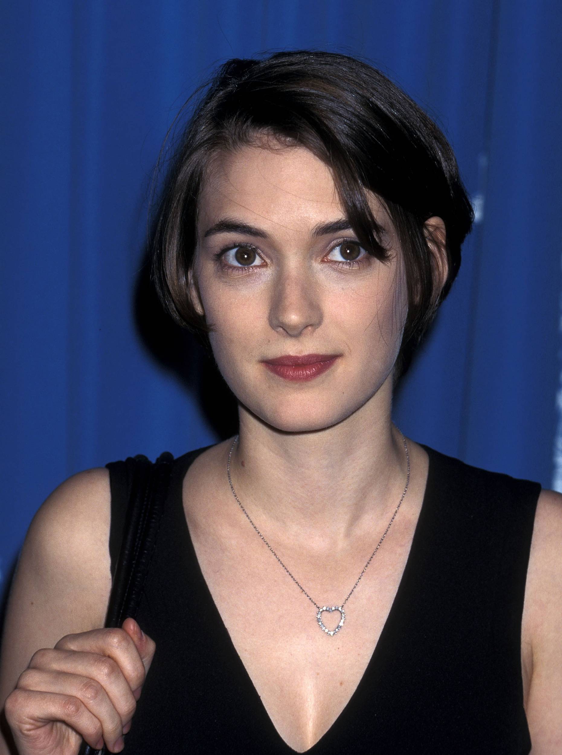 HQ_0006.jpg HQ_0006.jpg