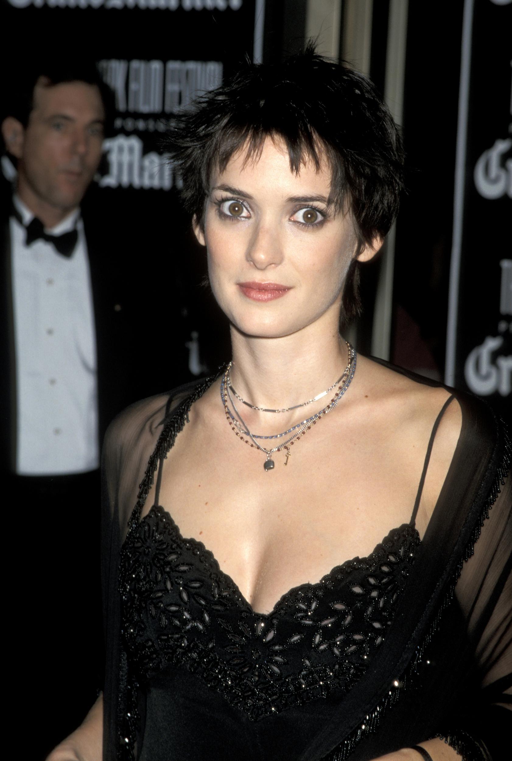 HQ_0005.jpg HQ_0005.jpg
