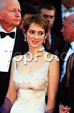 wr-cannes-07.jpg