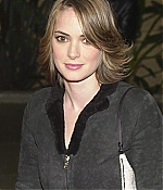 nhq-016.jpg