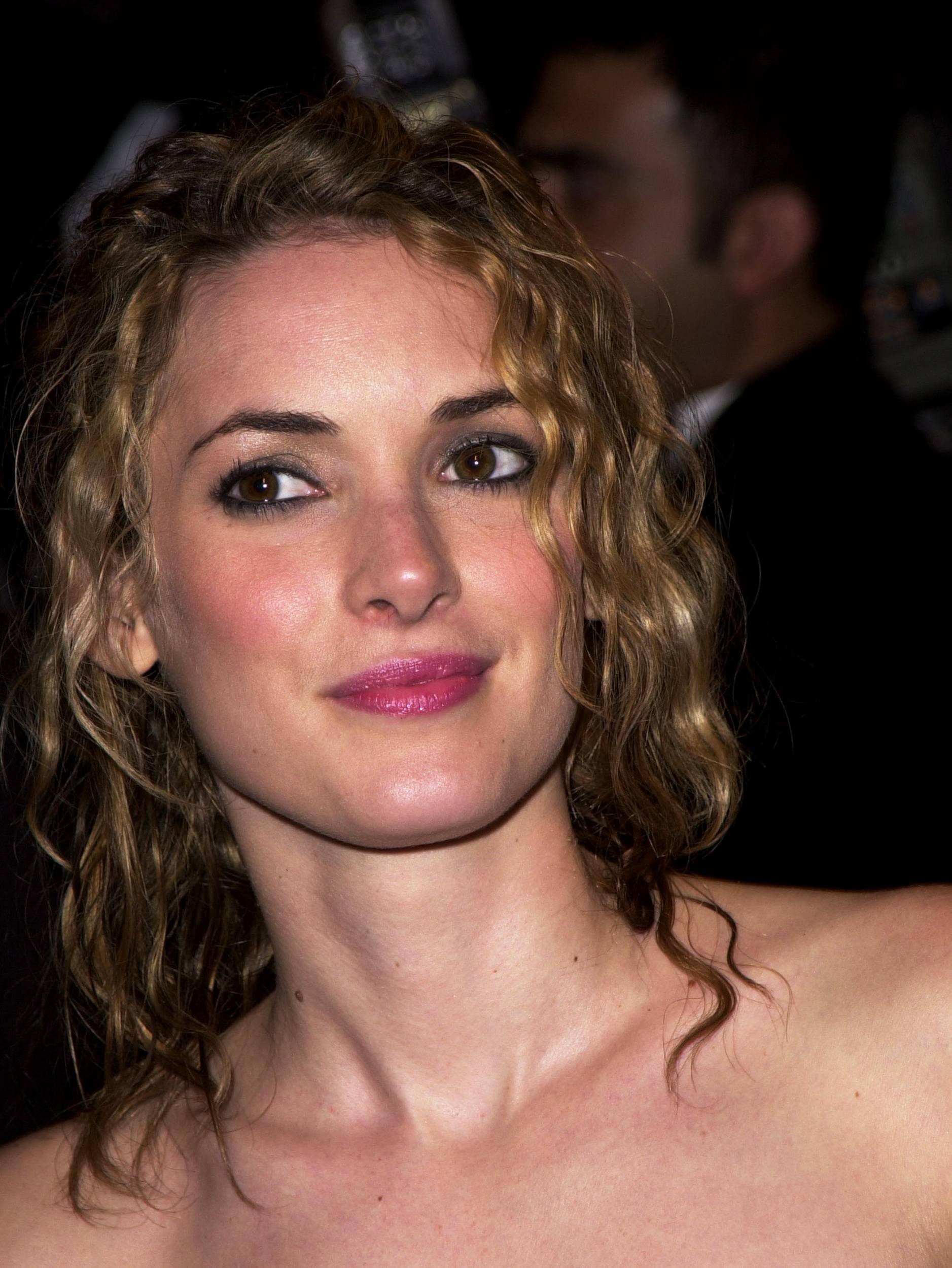 HQ_0012.jpg HQ_0012.jpg
