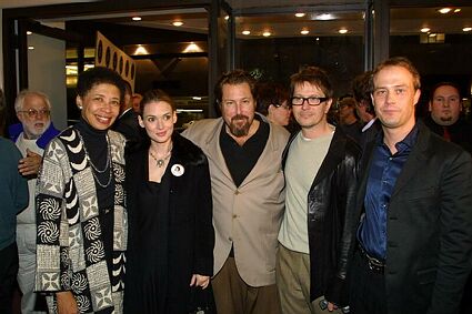 beforenightfalls05.jpg