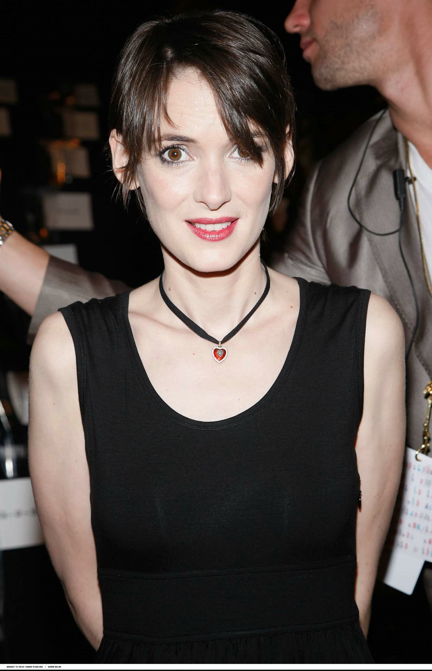 hq-022.jpg hq-022.jpg