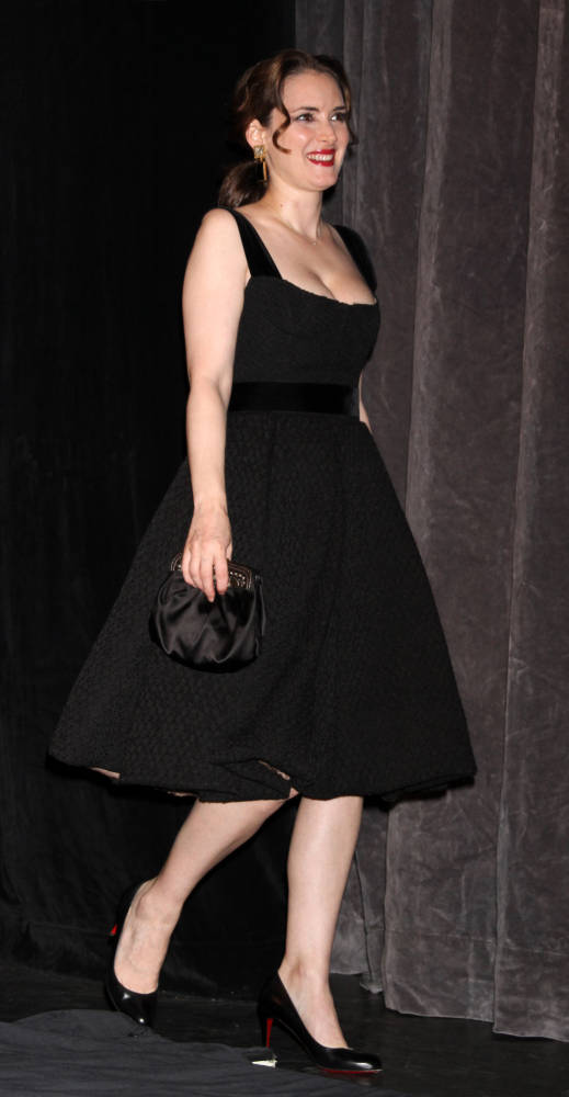 HQ_005.jpg HQ_005.jpg