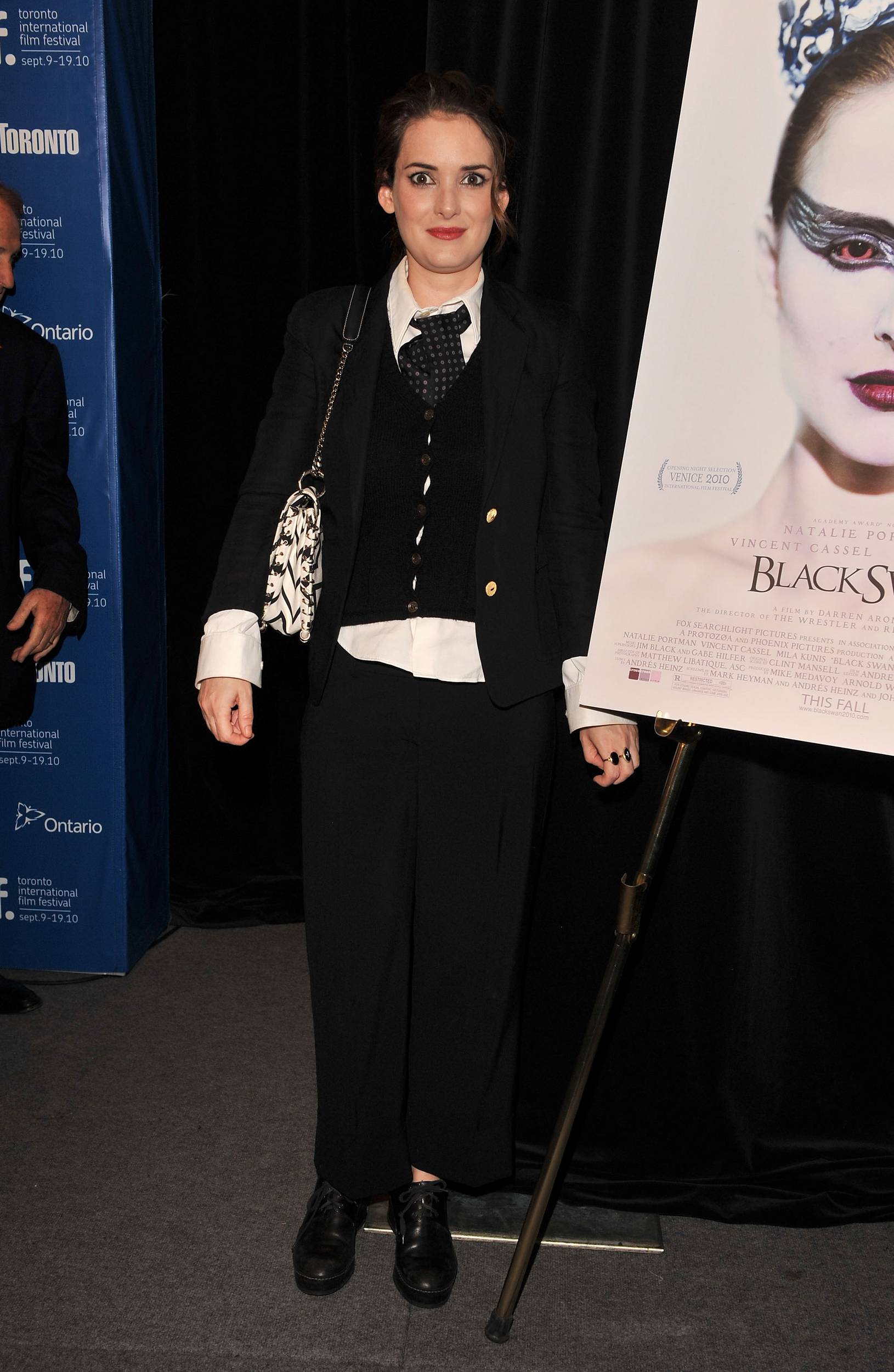 HQ-008.jpg HQ-008.jpg