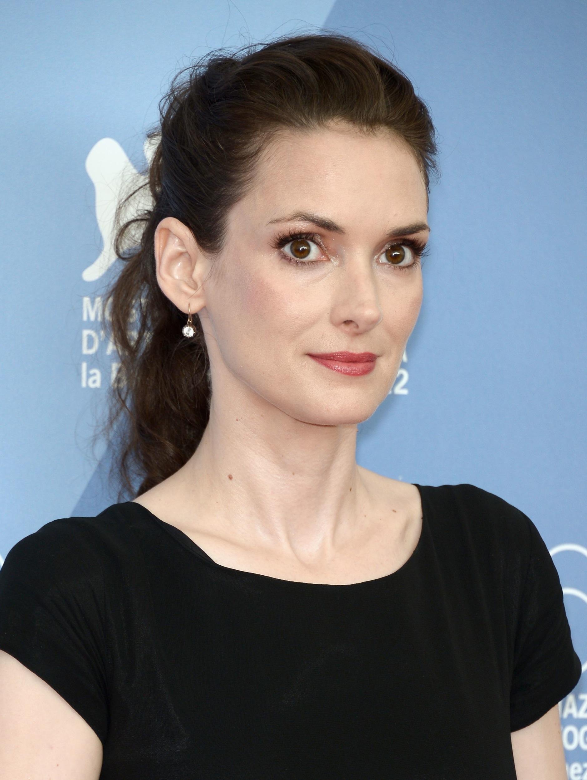 HQ_025.jpg HQ_025.jpg