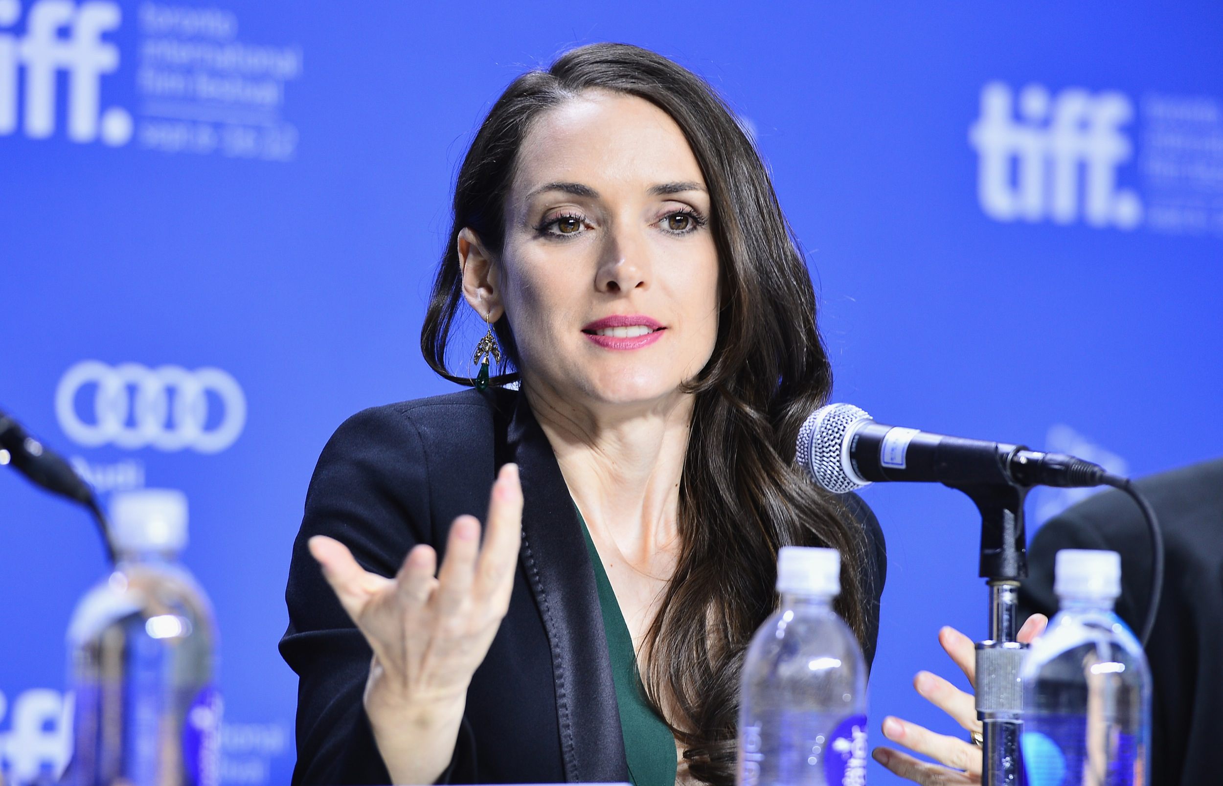 HQ_030.jpg HQ_030.jpg