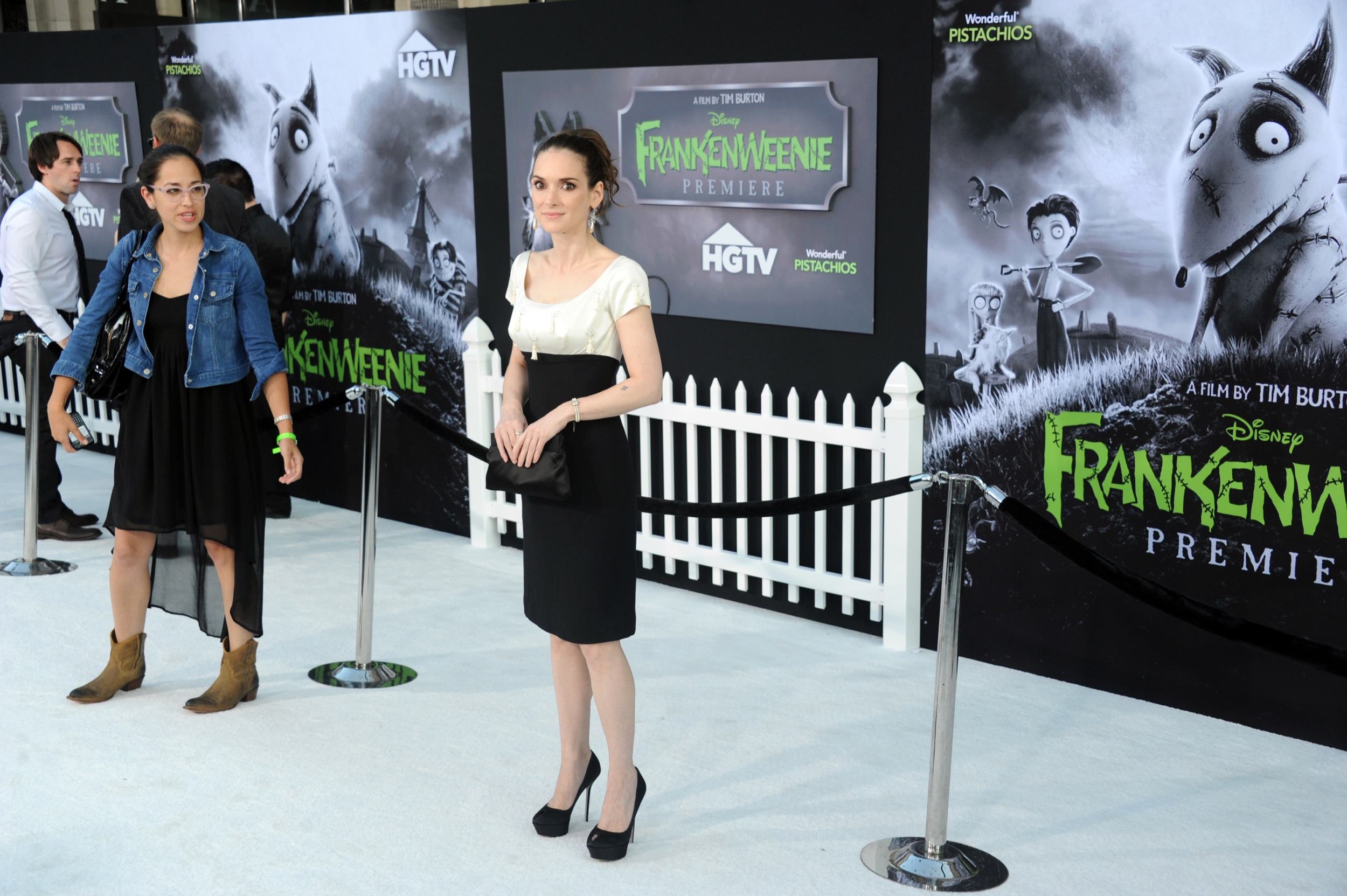 HQ_184.jpg HQ_184.jpg