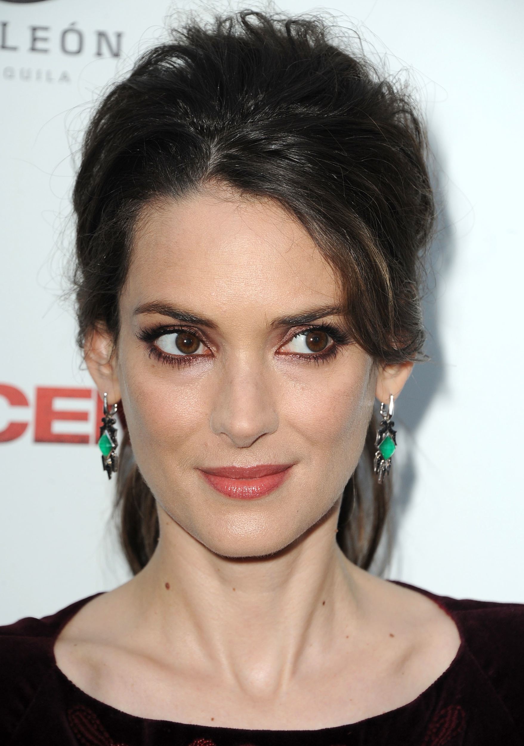 HQ-085.jpg HQ-085.jpg