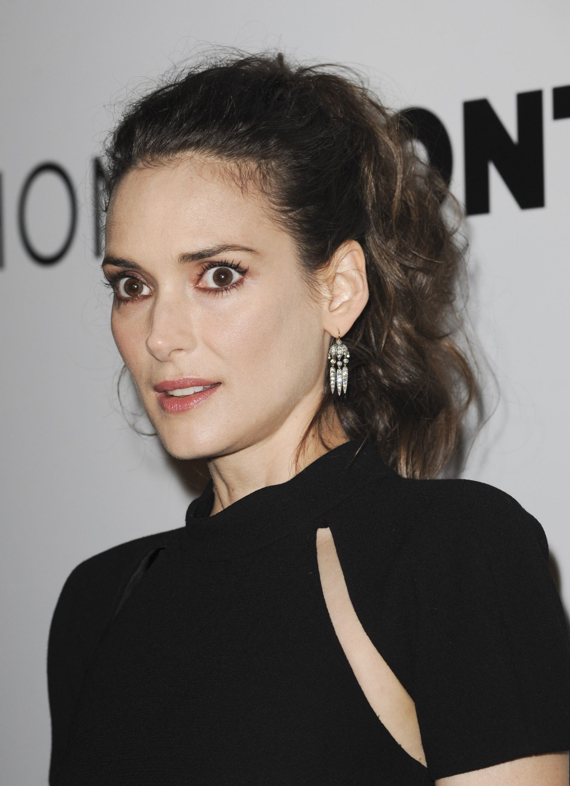 HQ-052.jpg HQ-052.jpg