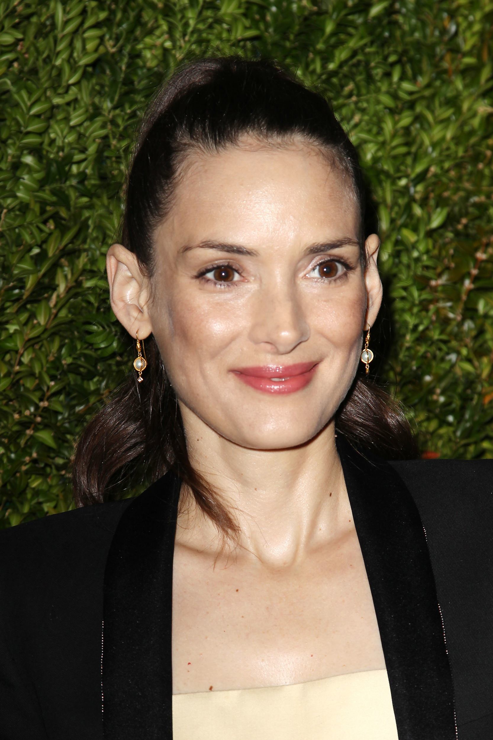 HQ-041.jpg HQ-041.jpg