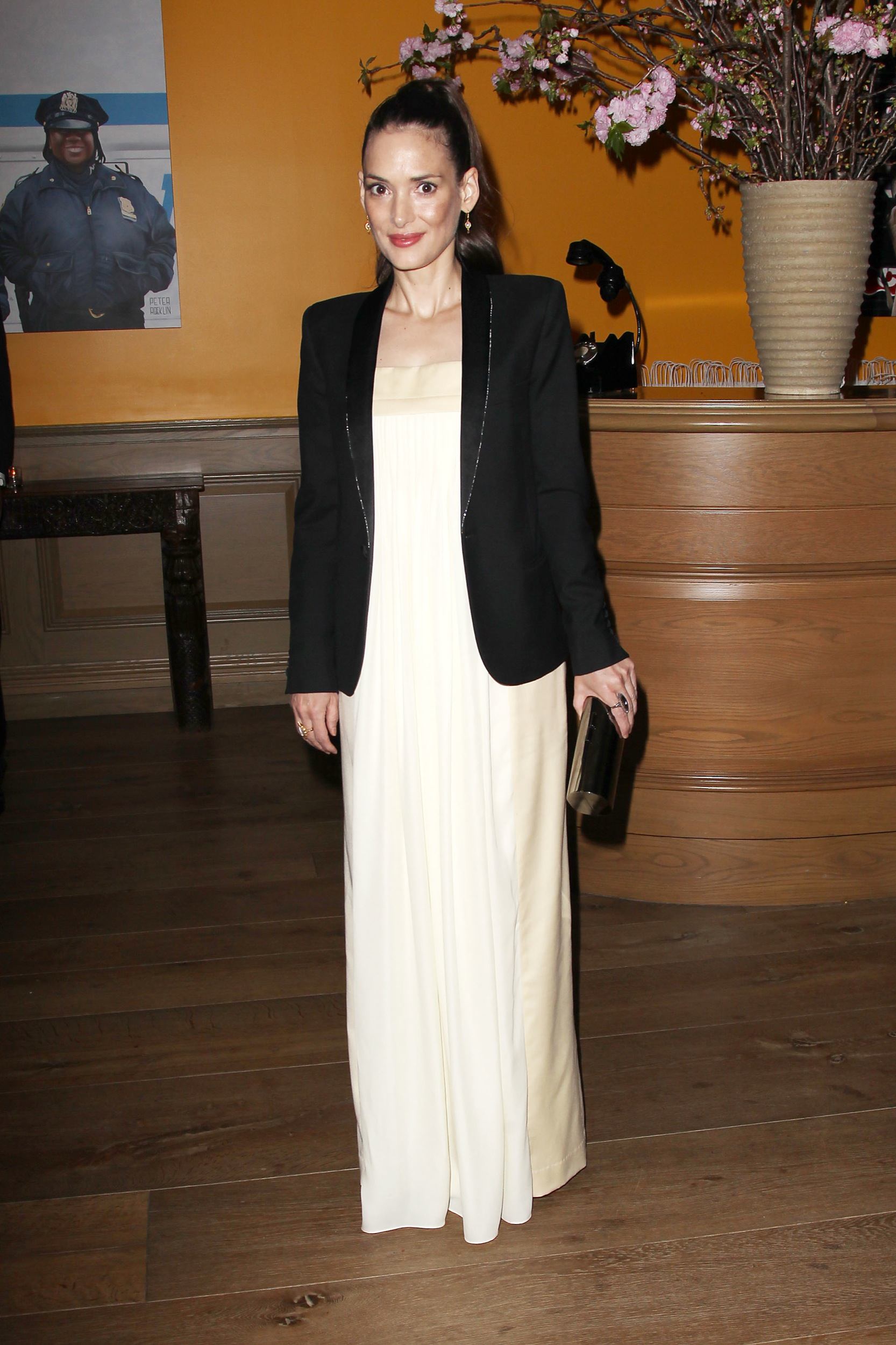 HQ-054.jpg HQ-054.jpg