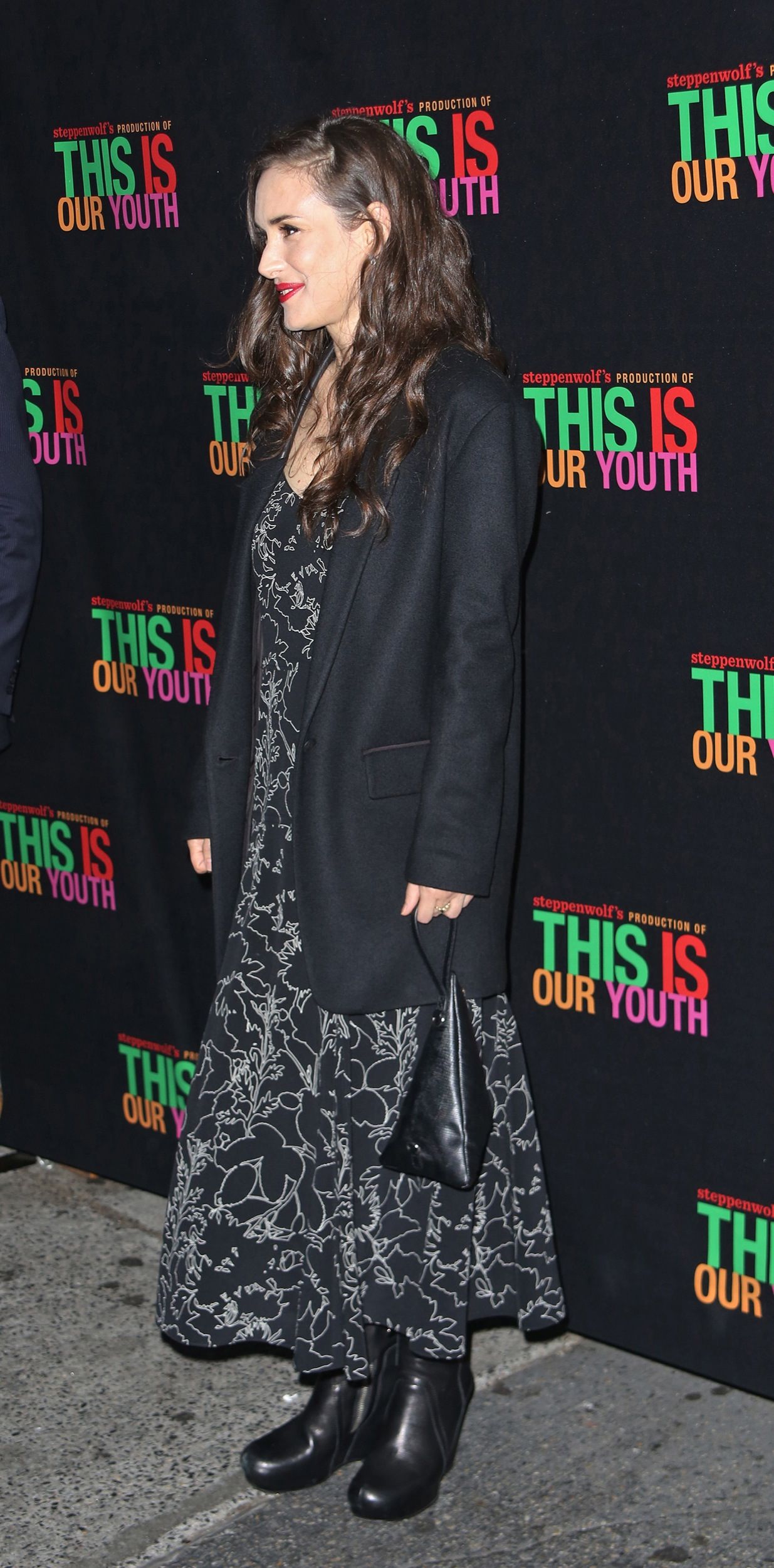 HQ_009.jpg HQ_009.jpg