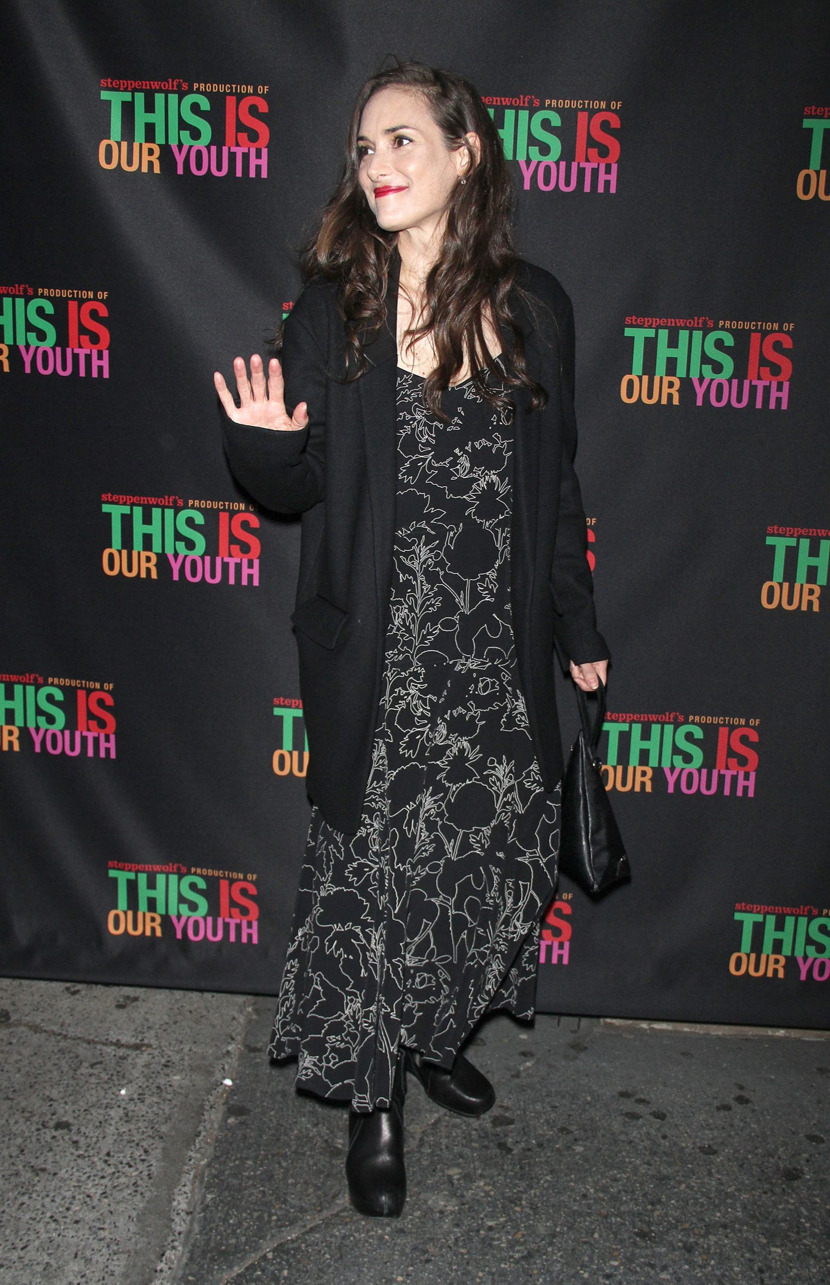 HQ_011.jpg HQ_011.jpg