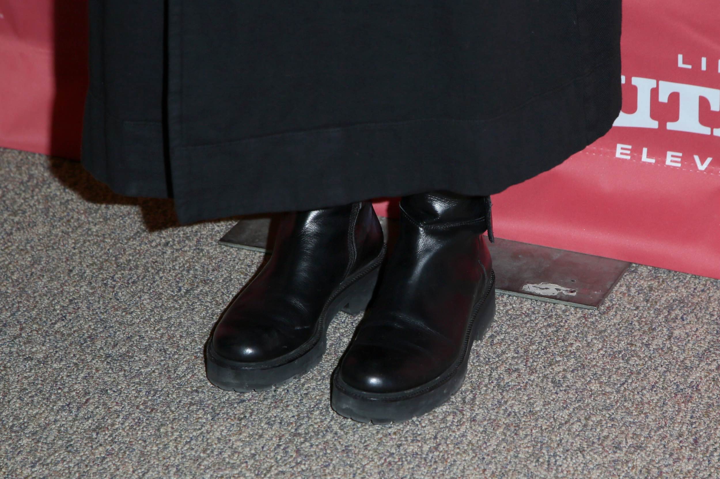 HQ_028.jpg HQ_028.jpg