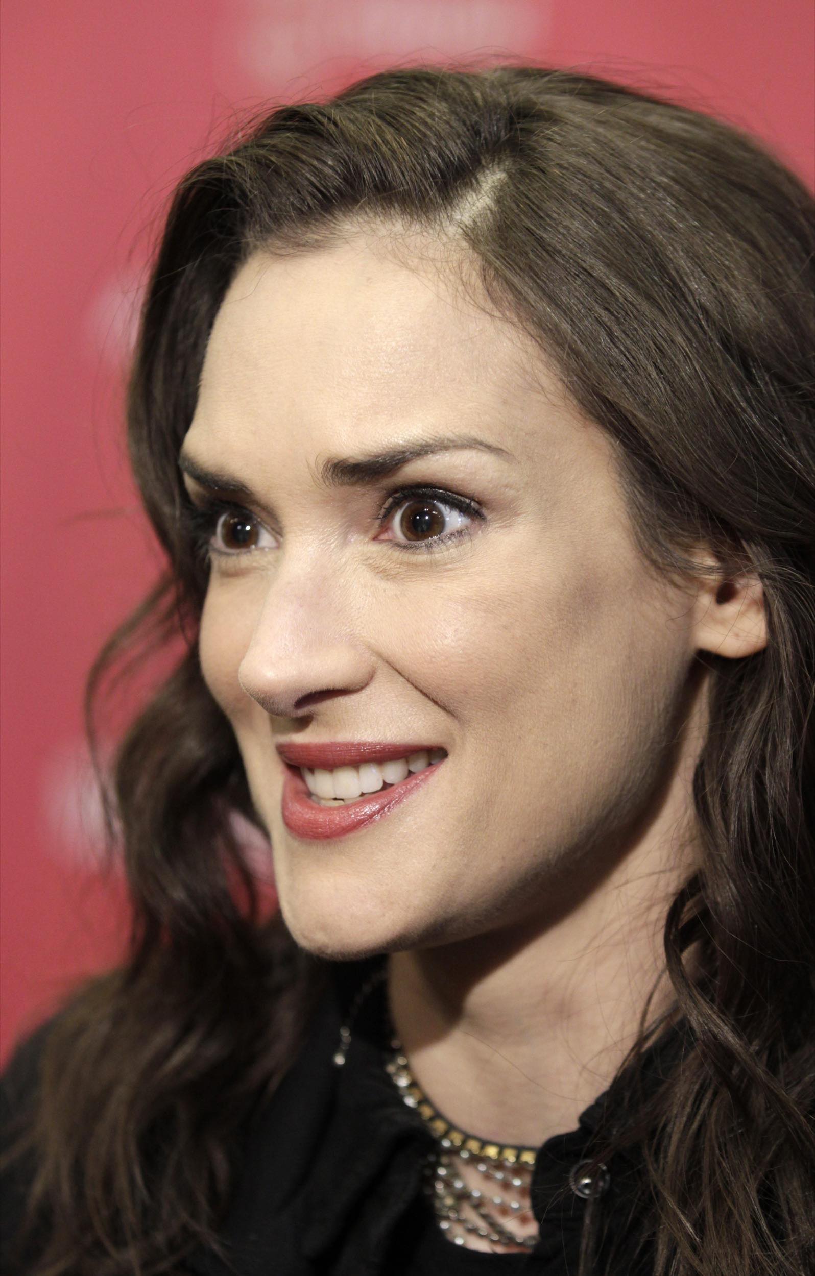 HQ_040.jpg HQ_040.jpg