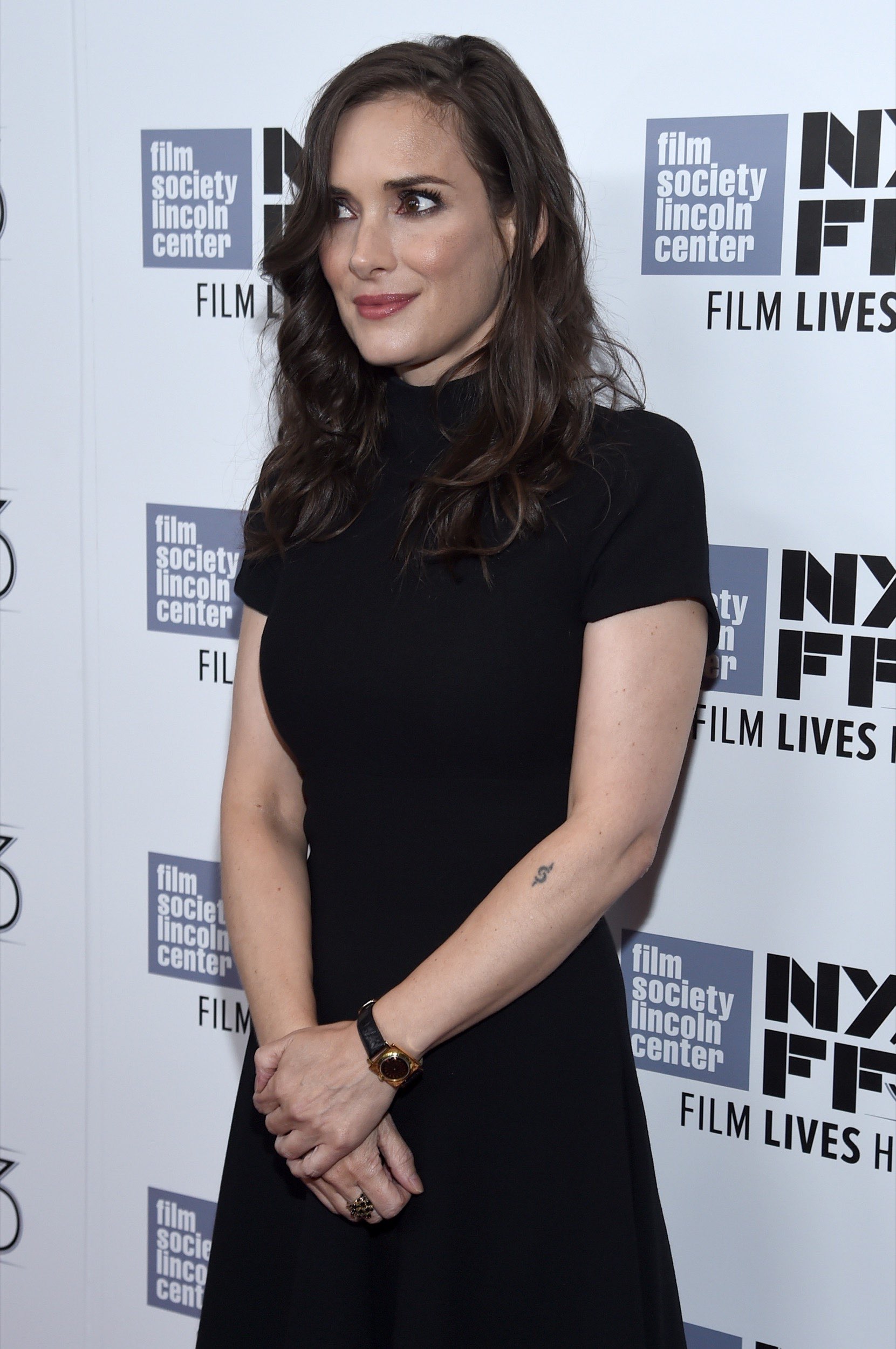 HQ_038.jpg HQ_038.jpg