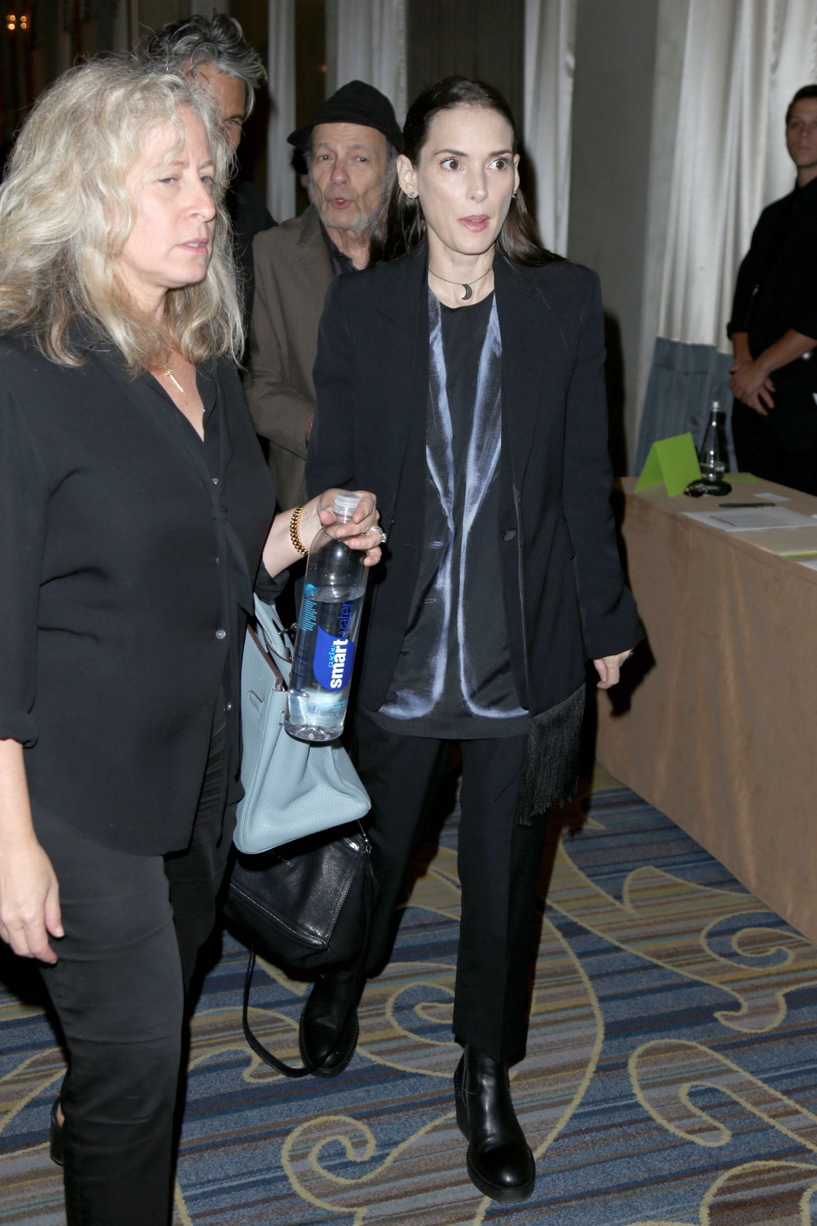 WF-PenCenterIsabelAllende_030.jpg