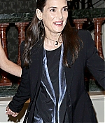 WF-PenCenterIsabelAllende_041.jpg