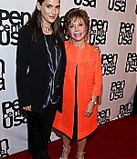 WF-PenCenterIsabelAllende_055.jpg