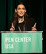 WF-PenCenterIsabelAllende_062.jpg