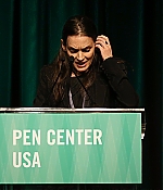 WF-PenCenterIsabelAllende_065.jpg