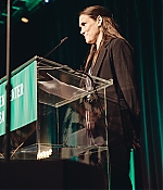 WF-PenCenterIsabelAllende_076.jpg
