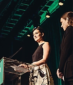 WF-PenCenterIsabelAllende_080.jpg