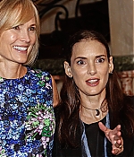 WF-PenCenterIsabelAllende_099.jpg