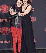 WF-StrangerThingsS2Premiere_150.jpg
