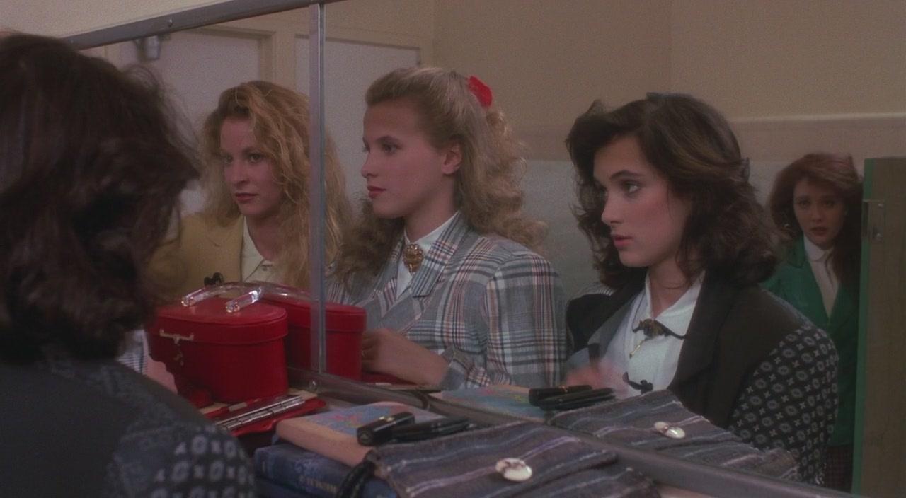heathers_0128.jpg heathers_0128.jpg