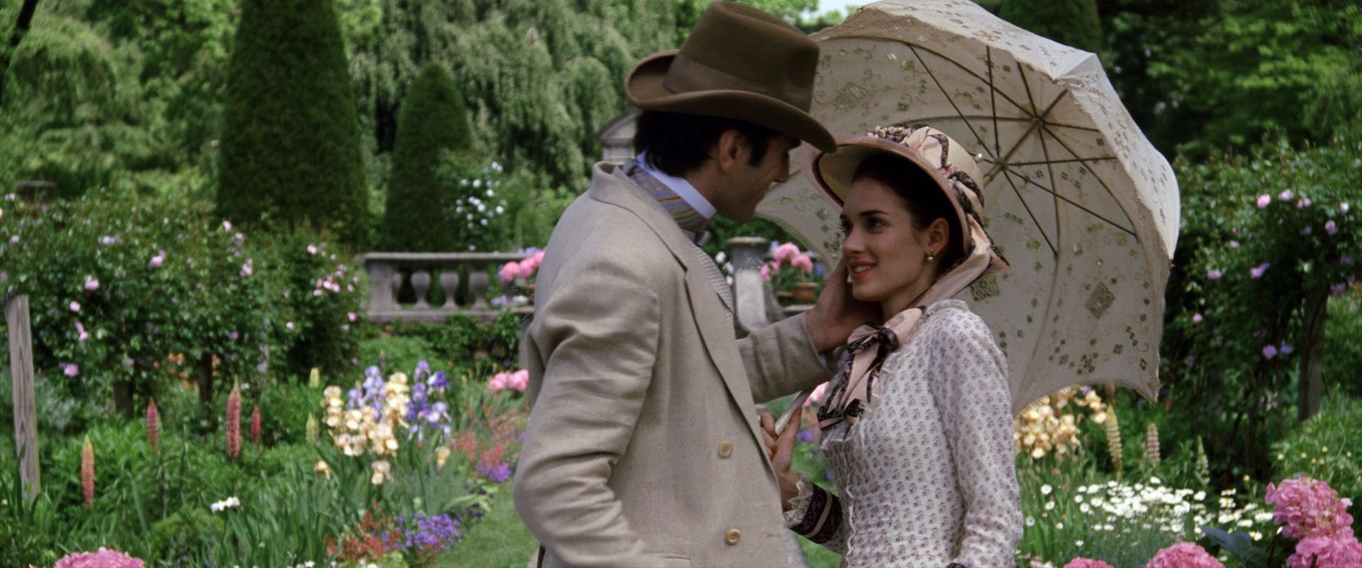 theageofinnocence-0207.jpg theageofinnocence-0207.jpg