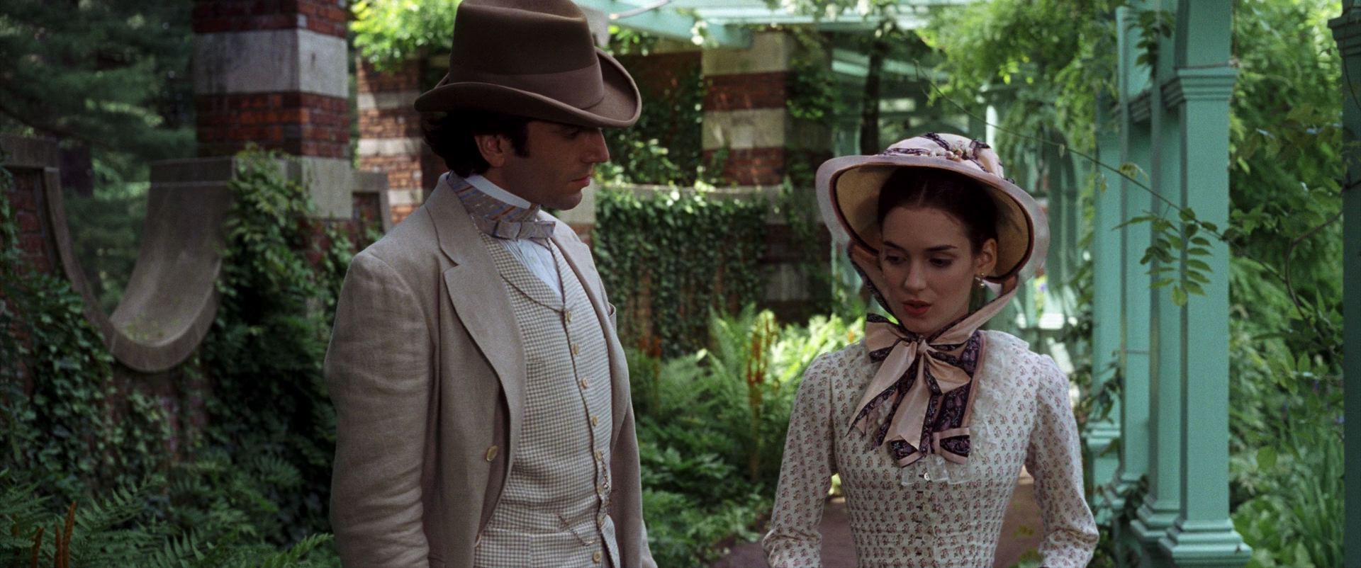 theageofinnocence-0252.jpg theageofinnocence-0252.jpg