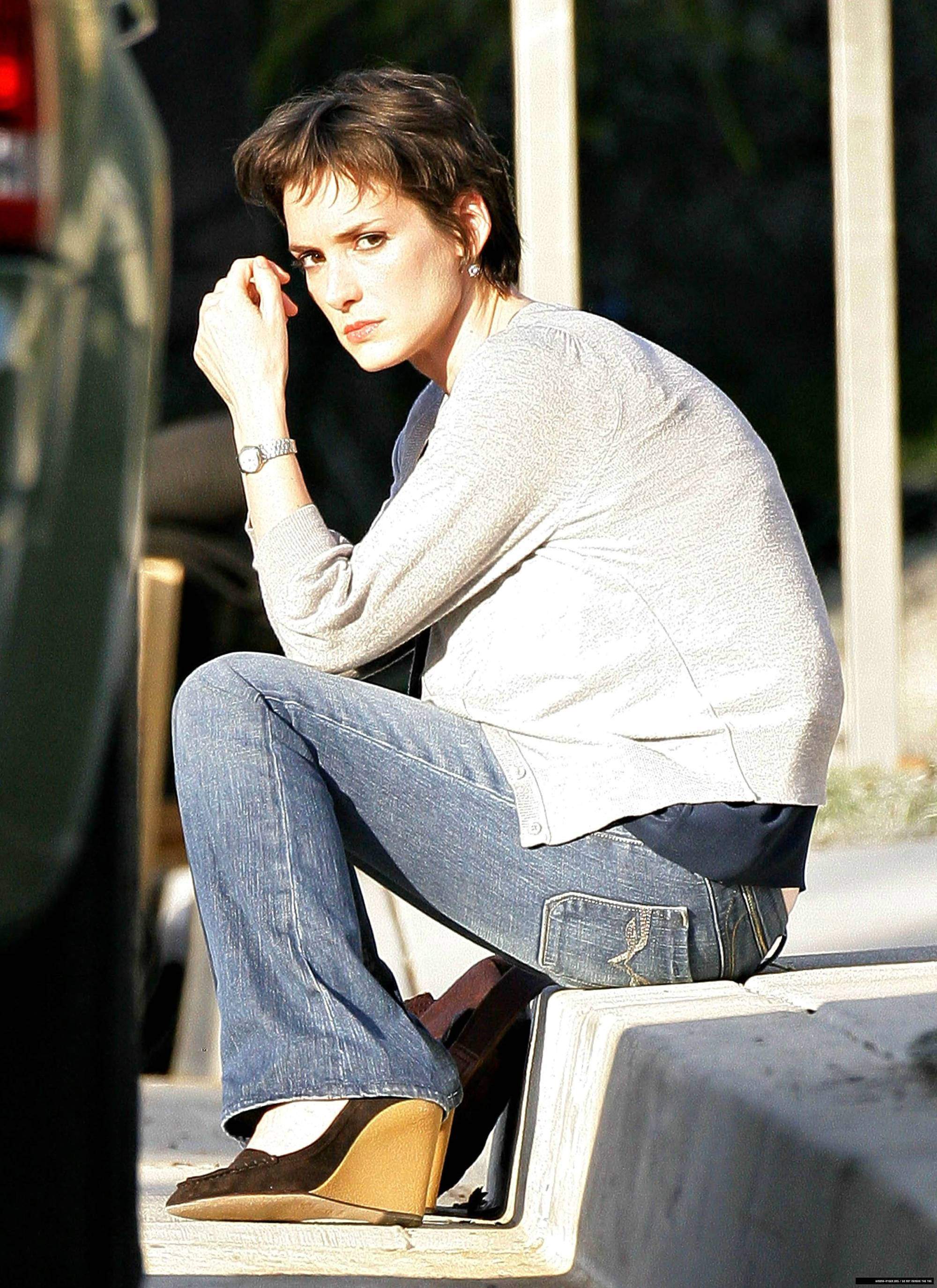 hq_008.jpg hq_008.jpg