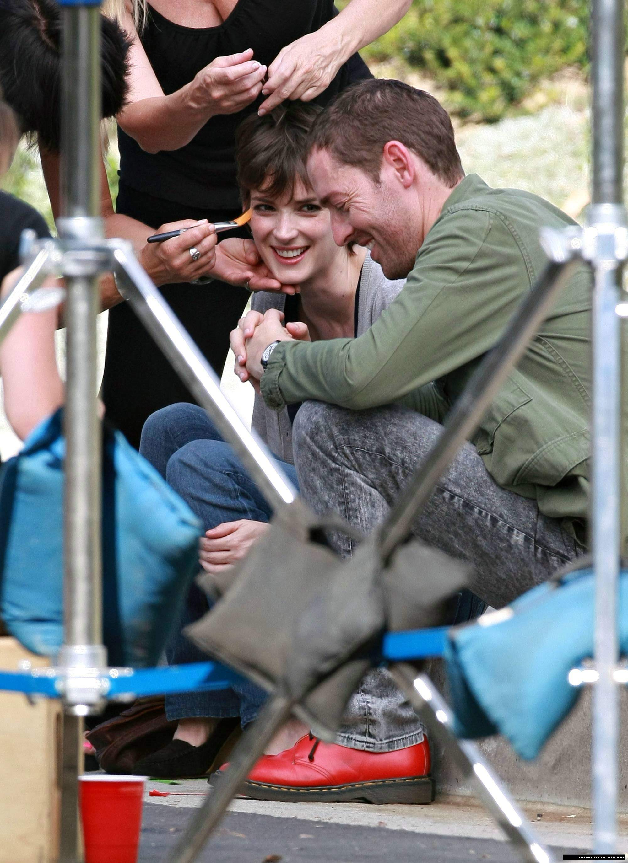 hq_025.jpg hq_025.jpg