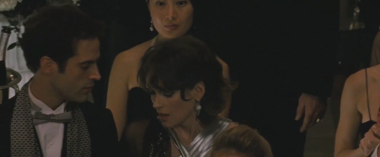 blackswan_049.jpg