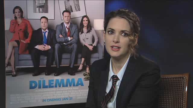 thedilemma-glamouruk_018.jpg