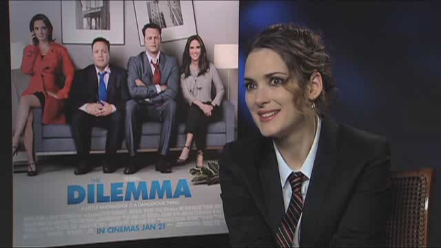 thedilemma-glamouruk_133.jpg thedilemma-glamouruk_133.jpg