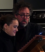 featurette_004.jpg