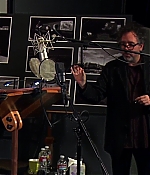 featurette_018.jpg