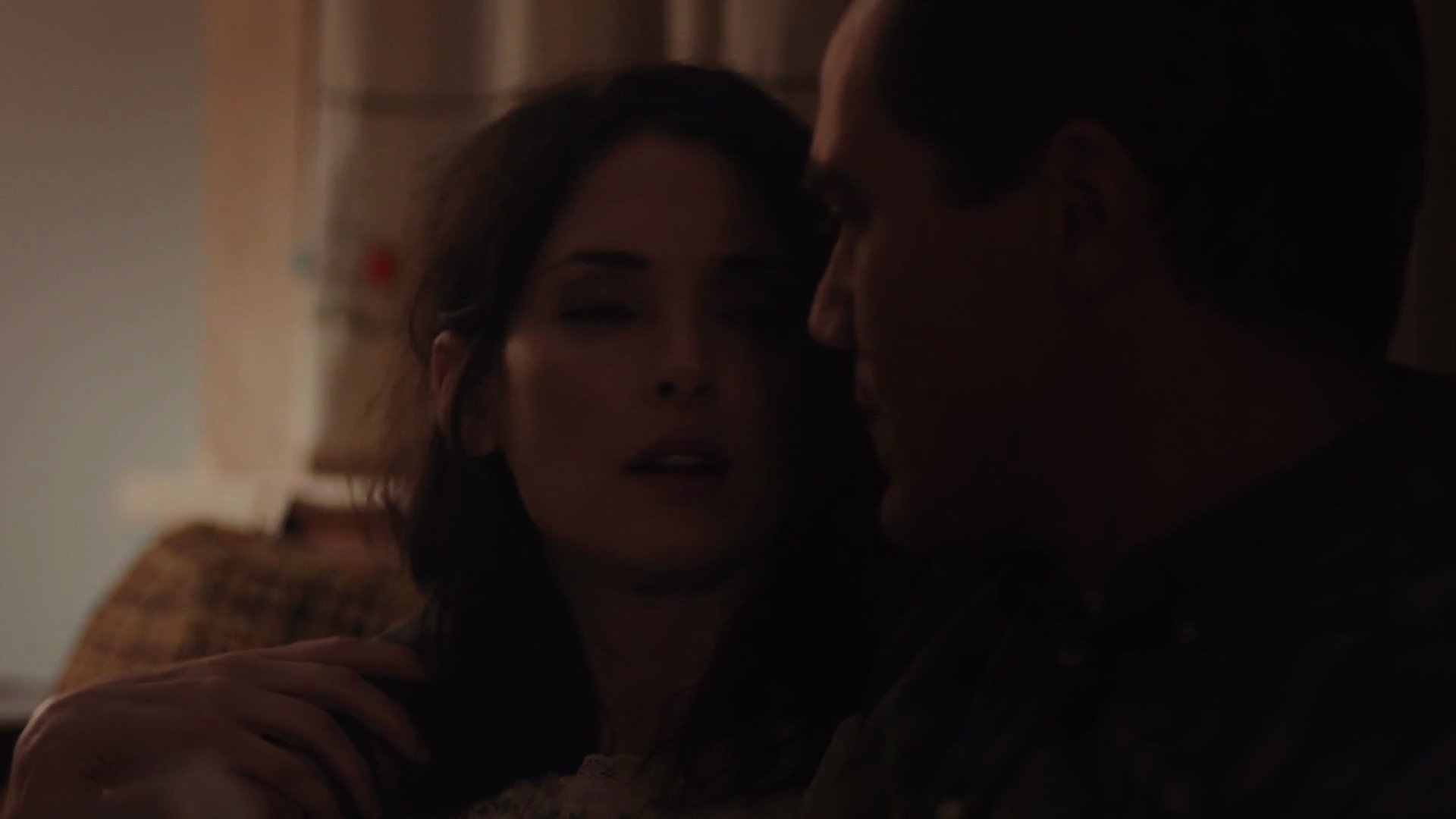 trailer_016.jpg trailer_016.jpg