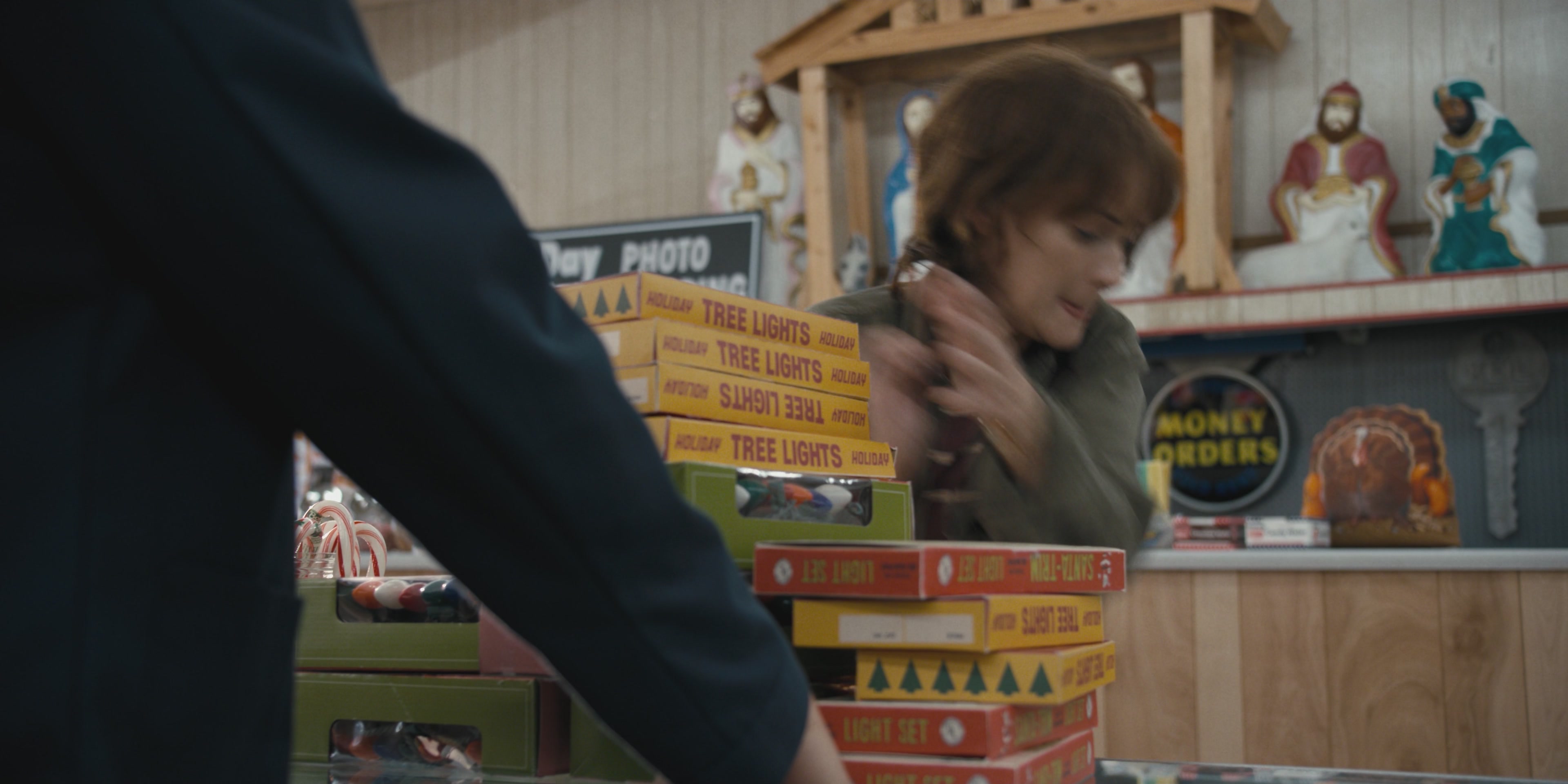 WF-StrangerThings103_136.jpg WF-StrangerThings103_136.jpg