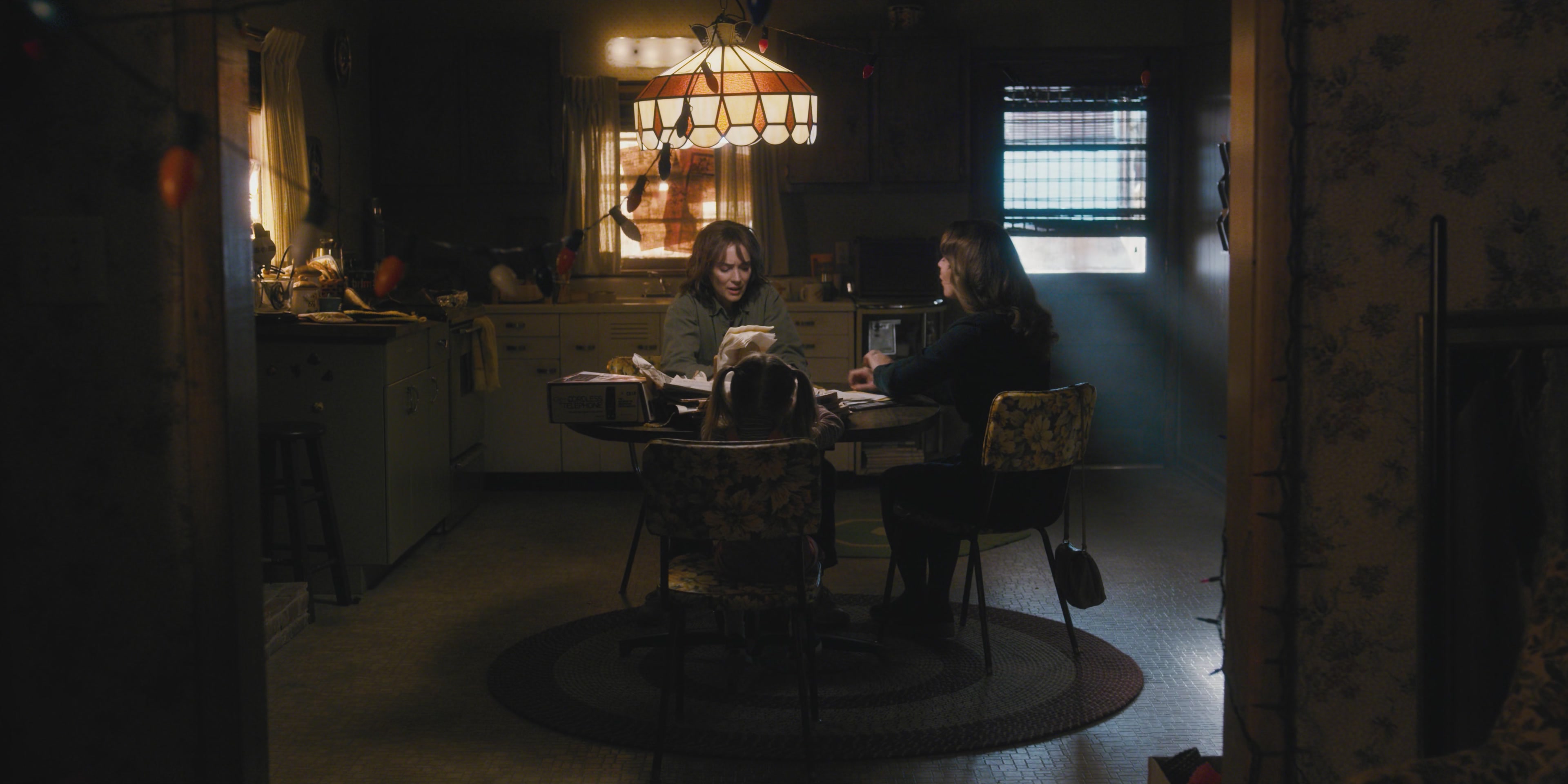 WF-StrangerThings103_177.jpg