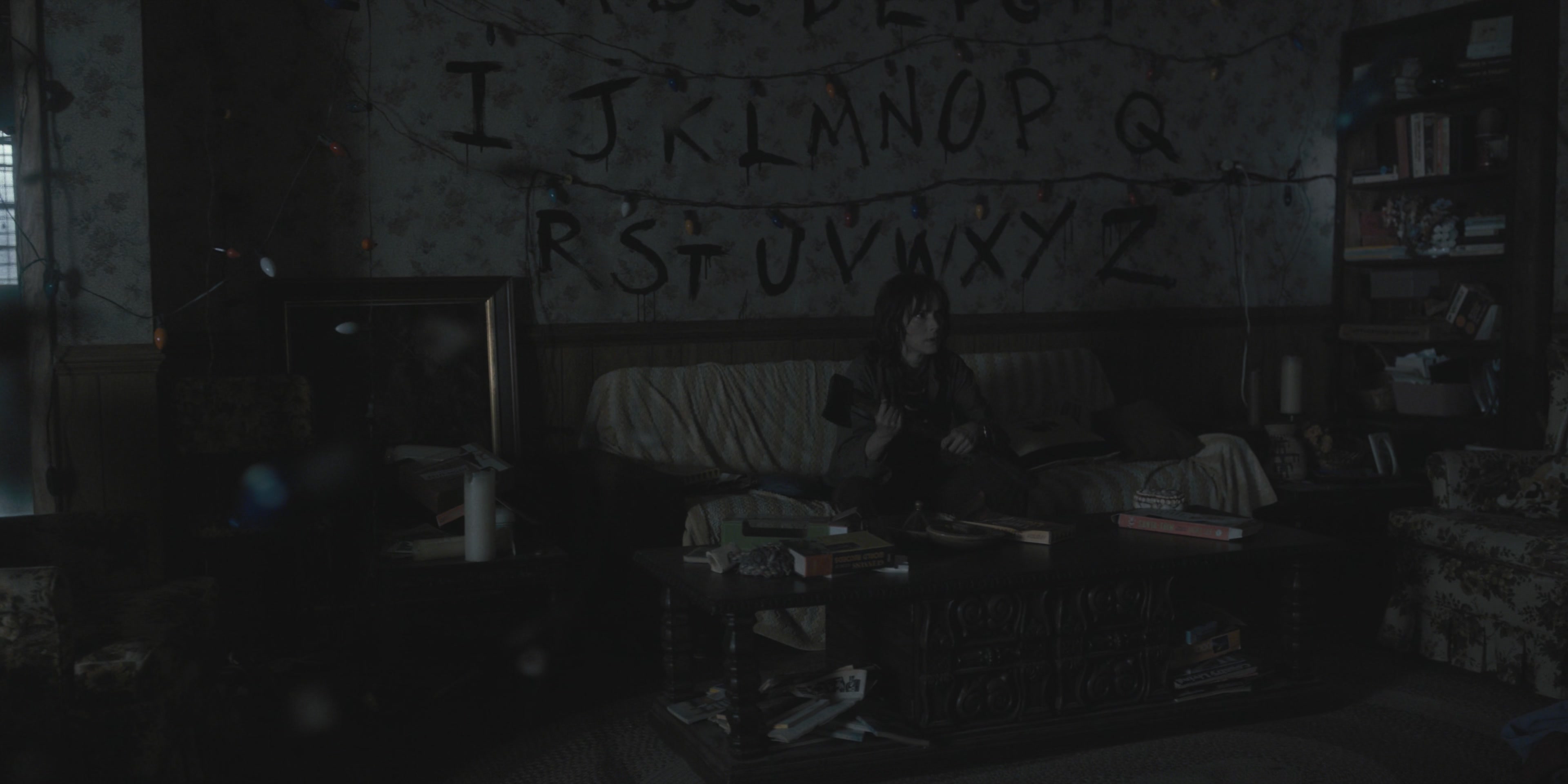 WF-StrangerThings104_153.jpg