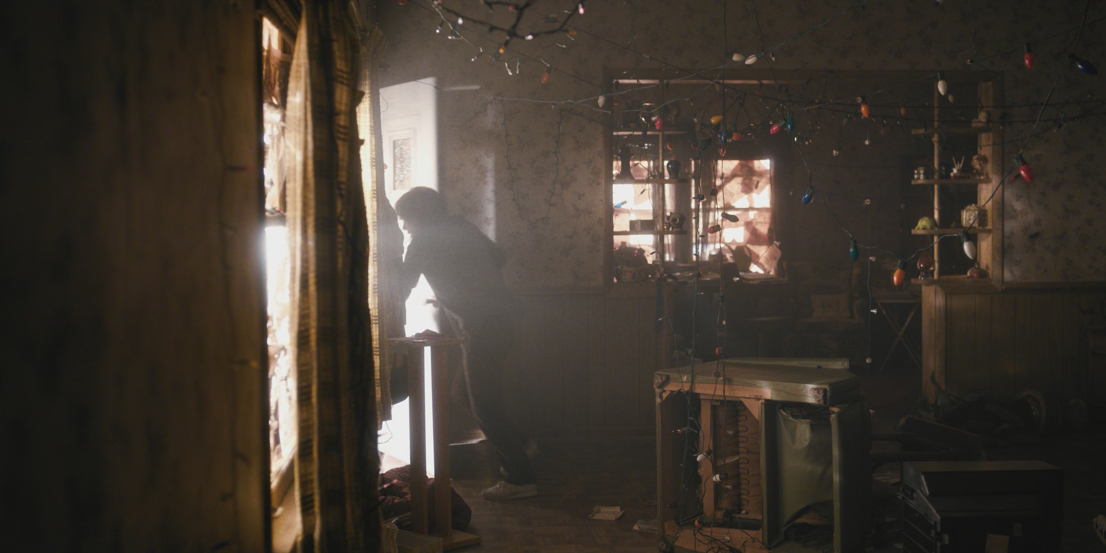 WF-StrangerThings104_275.jpg WF-StrangerThings104_275.jpg