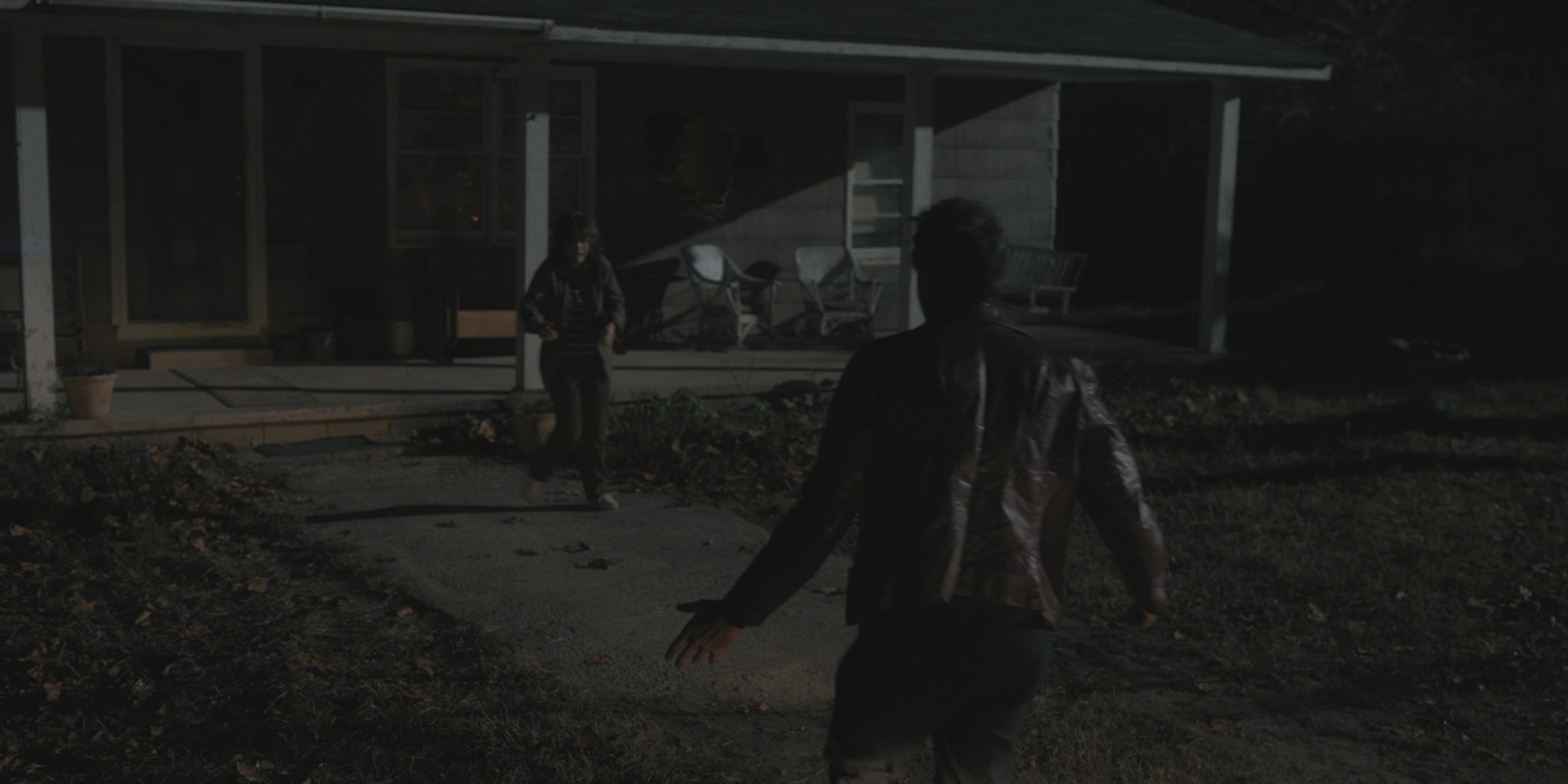WF-StrangerThings104_320.jpg WF-StrangerThings104_320.jpg