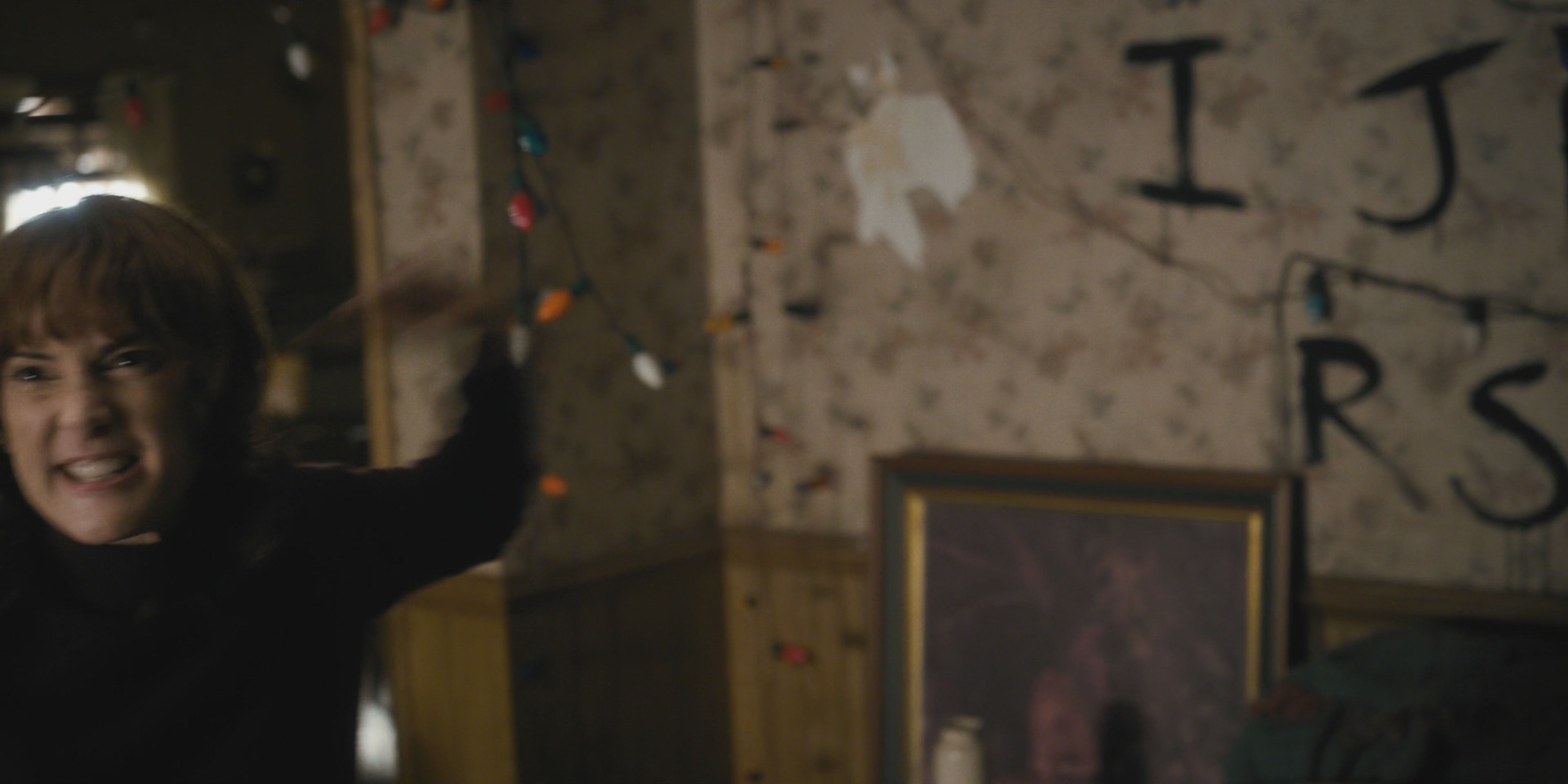 WF-StrangerThings105_242.jpg