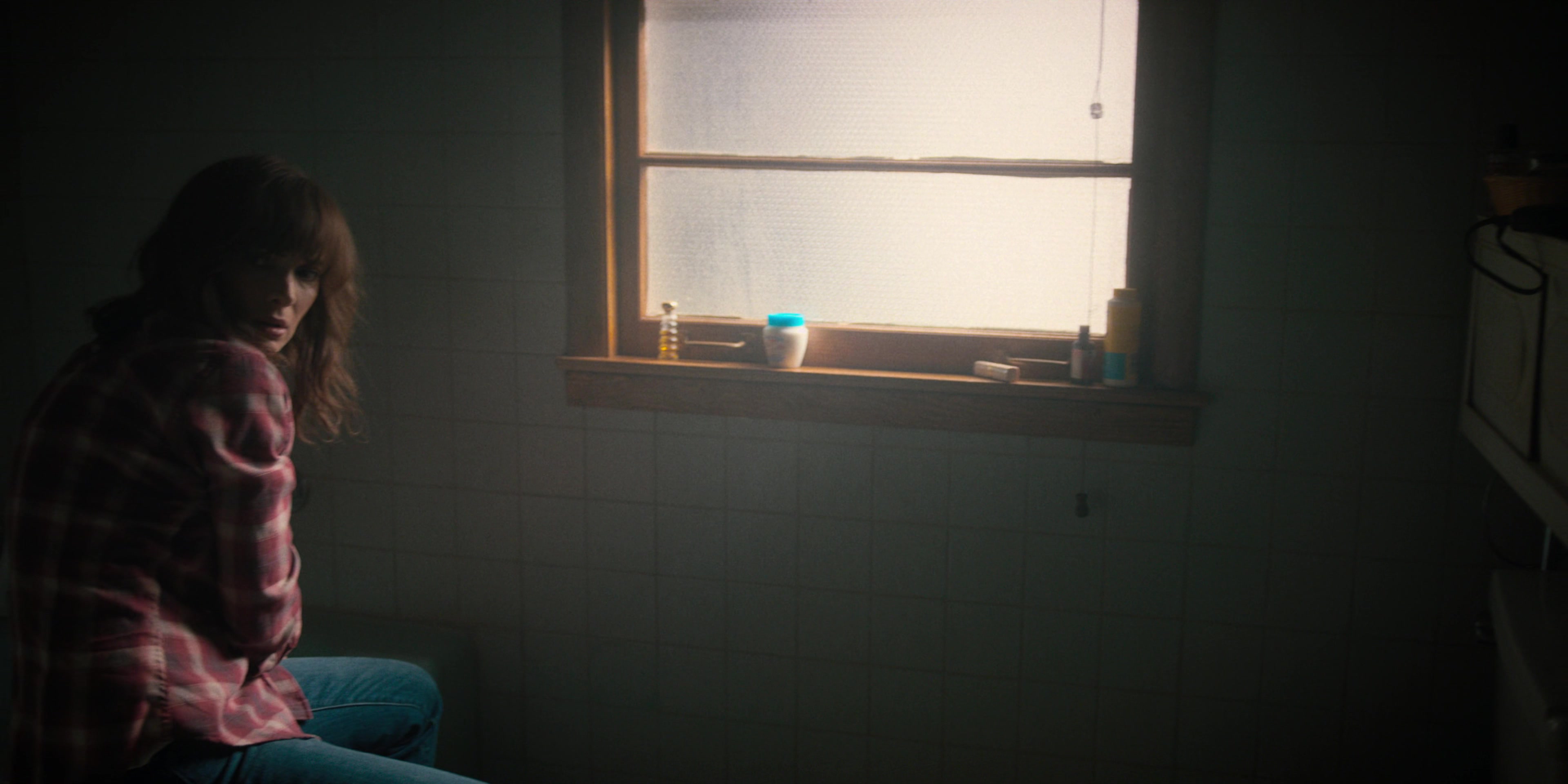 WF-StrangerThings204_176.jpg WF-StrangerThings204_176.jpg