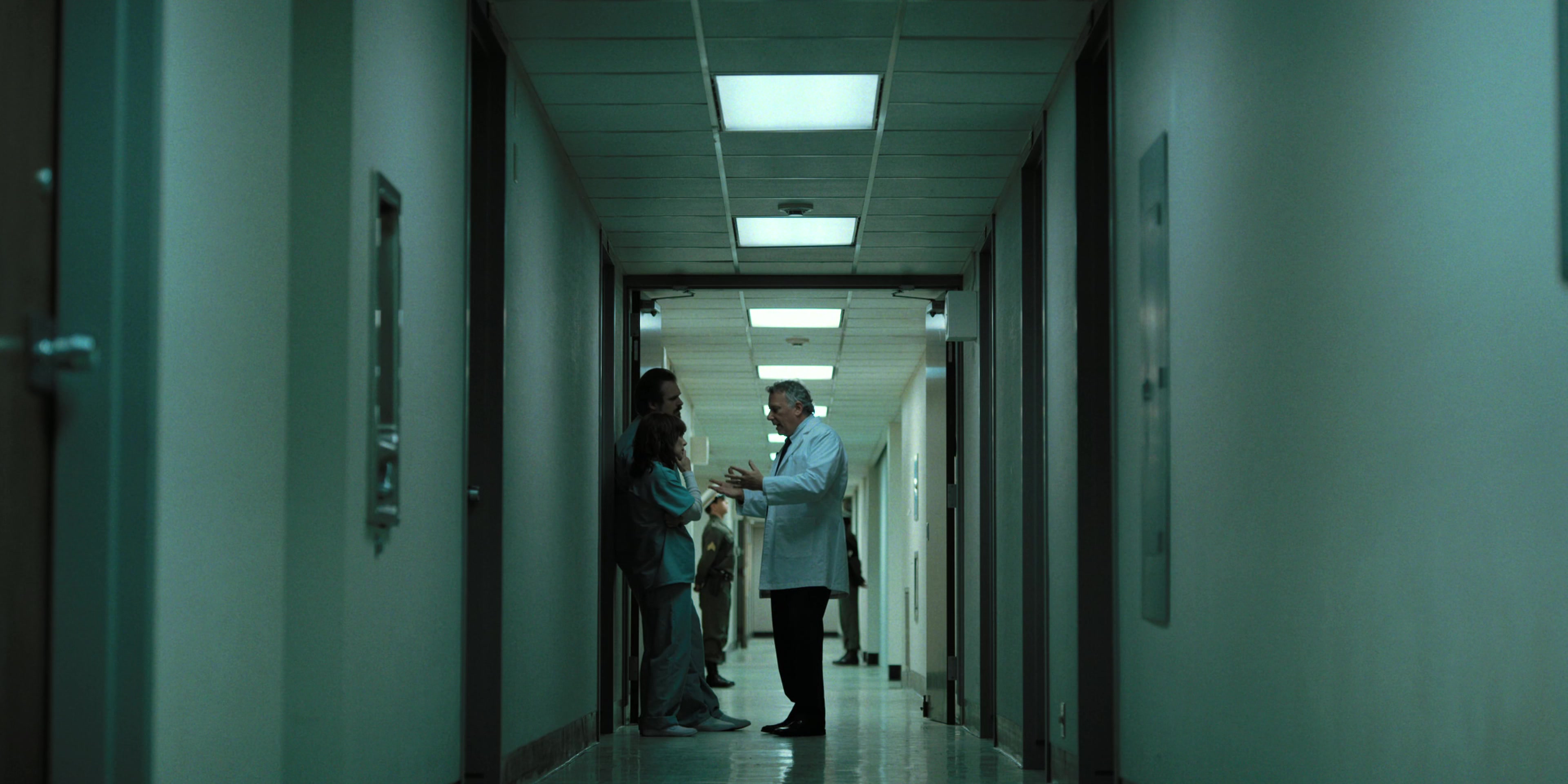 WF-StrangerThings206_185.jpg